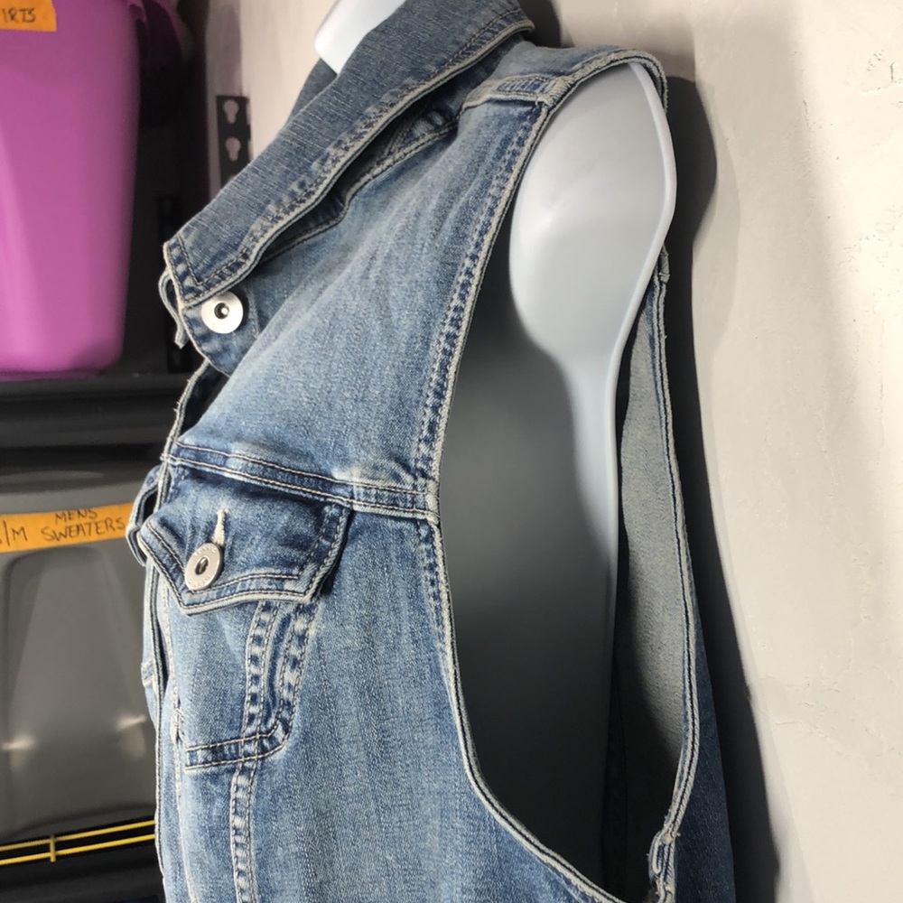 Torrid denim vest size 2X - Picture 4 of 8